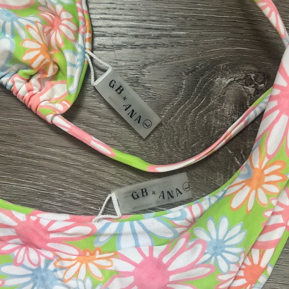 Grey Bandit x Ana stowell triangle Bikini set - Picture 3 of 3